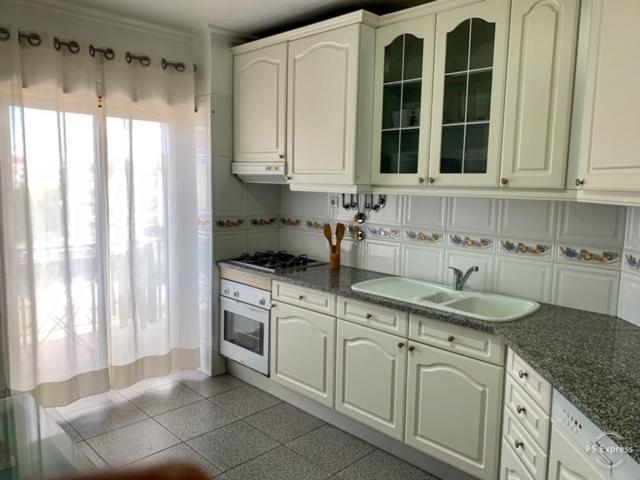Апартаменти Apartamento Saloio Venda do Pinheiro Екстер'єр фото